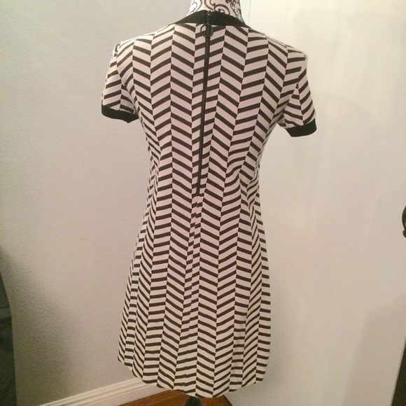 Zara Chevron Print Mini Dress - Picture 3 of 5